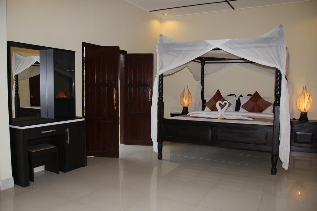 The Catur Villa Seminyak Exterior foto